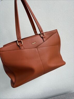 Leather Tote Bag in Cognac Brown - Classic Everyday Carry